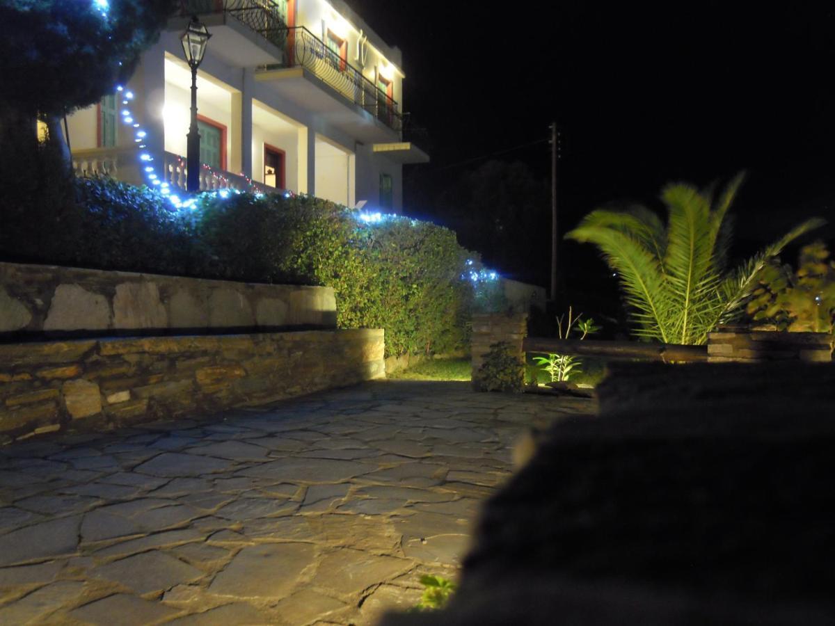 Blue Dolphin Hotel Batsi  Exterior photo