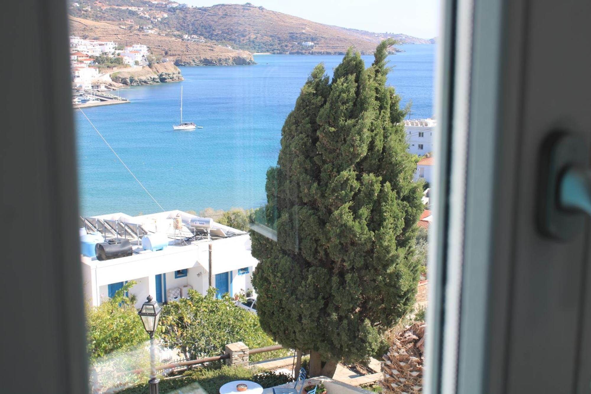 Blue Dolphin Hotel Batsi  Exterior photo